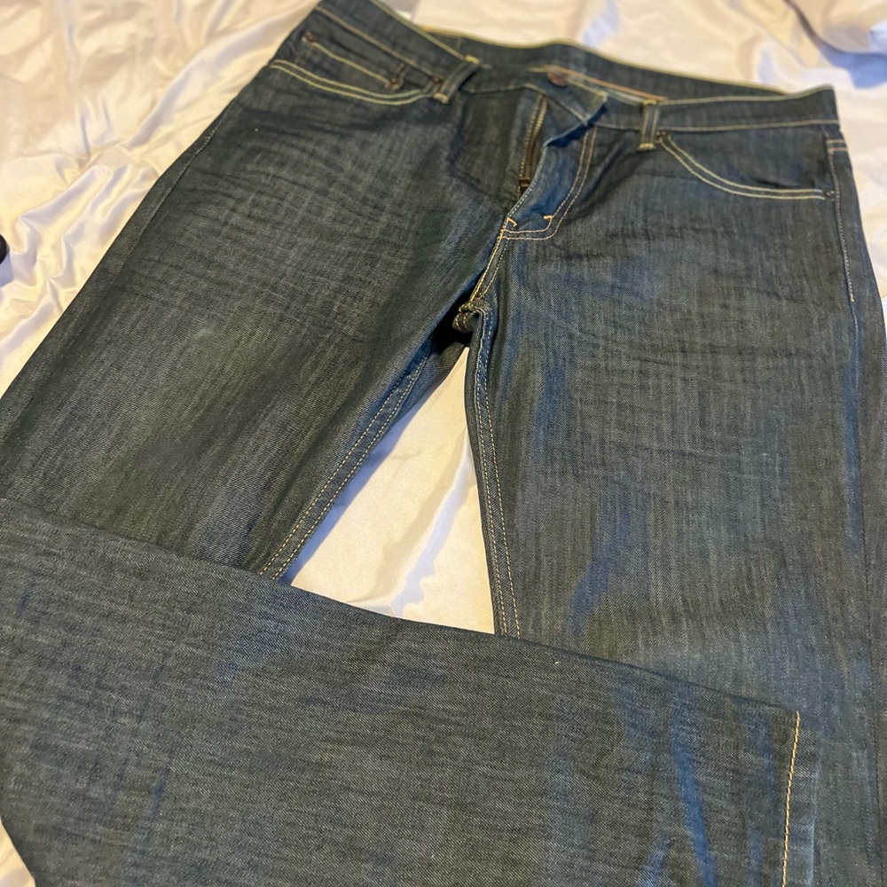 Levi jeans
